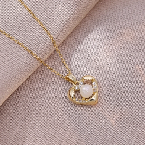 Elegante Collana Con Ciondolo A Cuore Farfalla In Acciaio Inossidabile Con Zircone Perla Artificial Gioielli Di Moda Donna