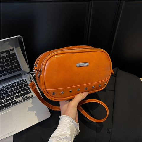 Damen Vintage PU Leder Umhängetasche Doppel Reißverschluss Nieten Deko Kleine Quadratische Kamera Tasche Für Alltag