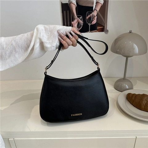 Women PU Leather Underarm Shoulder Bag Simple Solid Color Retro Hobo Handbag With Adjustable Strap For Daily Wear Summer