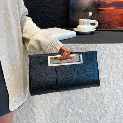 Fashion Women Crocodile Pattern Clutch Bag Elegant Synthetic Leather Handbag With Metal Handle Evening Party Large Capacity Purse
