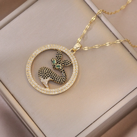 Collar Con Colgante De Zorro Acero De Titanio Con Incrustación De Circonita Color Oro Joyería De Moda Para Mujer Elegante