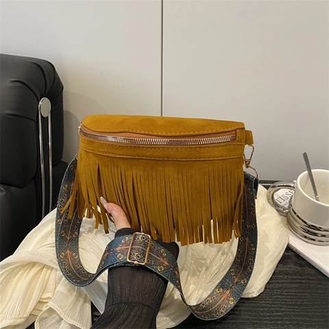 Bohemian Fringe Shoulder Bag For Women PU Suede Half Moon Saddle Bag With Vintage Woven Wide Strap Crossbody Tassel Bag
