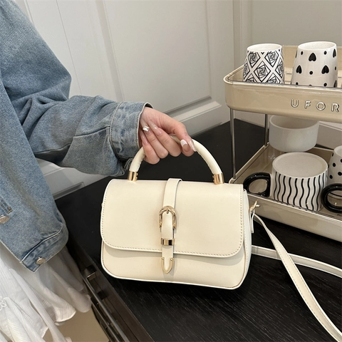 Damen Vintage PU Leder Kleine Quadratische Tasche Mit Griff Goldener Schnalle Verstellbarem Schultergurt Mode Pendler Handtasche