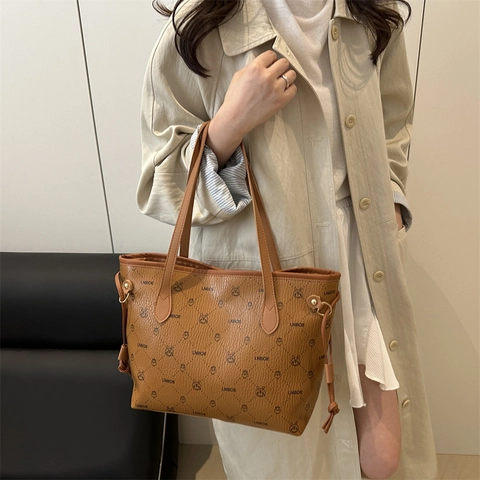 Women Tote Bag PU Leather Large Capacity Monogram Print Handbag Casual Commute Korean Style Shoulder Bag Zipper Closure