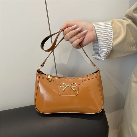 Trendy Women Bowknot Patent Leather Underarm Bag Solid Color Shiny Metallic Bow Small Shoulder Bag Commuting Fashion Handbag