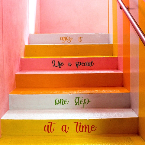 Autocollants Escalier Citations Inspirantes Colorées Vinyle PVC Adhésif Amovible Lettrage Décoration Escalier Maison