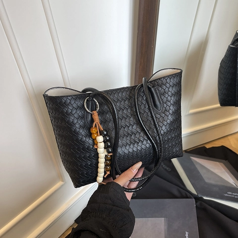Damen Gewebte PU Leder Tote Bag Und Innentasche Perlenanhänger Minimalistische Umhängetasche Büro Alltag Lässig Große Kapazität