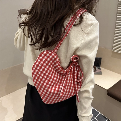 Korean Style Large Capacity Heart Shaped Plaid Shoulder Bag For Women Canvas Checkered Crossbody Bag With Bow Decoration