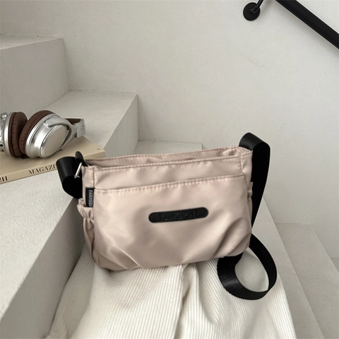 Borsa a Tracolla Multistrato in Nylon Leggero da Donna Borsa a Spalla in Tessuto Oxford Impermeabile Messenger Bag Casual Minimalista
