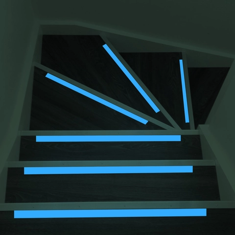 Self Adhesive Glow In The Dark Tape PVC Fluorescent Luminous Warning Sticker For Stairs Stage Safety Night Decoration Modern Minimalist Home