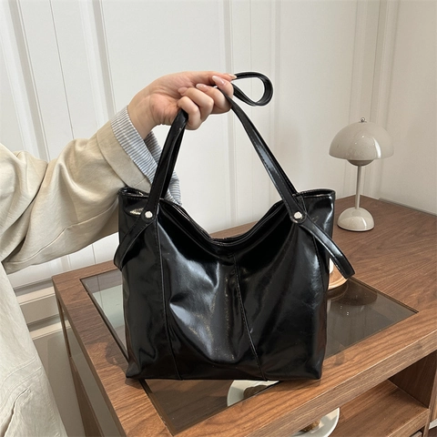 Borsa Tote da Donna in Pelle PU Lucida Grande Capacità Minimalista Borsa a Tracolla Per Pendolarismo Quotidiano Handbag Casual