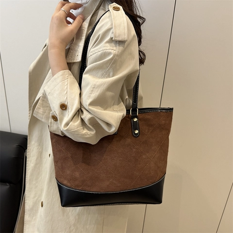 Vintage Tragetasche Mit Rautensteppung Große Kapazität Spezialmaterial Patchwork Schultertasche Für Damen Mode Handtasche