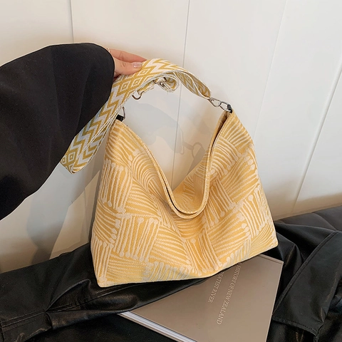 Fashion Knitted Shoulder Bag Geometric Stripe Jacquard Woven Tote Bag Large Capacity Casual Underarm Bag For Women