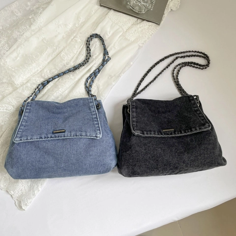 Große Damen-Tragetasche Aus Gewaschenem Denim Mit Metallkettengurt Lässige Umhängetasche Mit Umschlag Und Ziernaht Alltagshandtasche