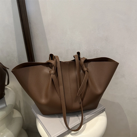 Bolso De Mano Tote De Cuero PU Textura Litchi Con Bolsa Minimalista Forma De Ala Decoración Anudada Gran Capacidad