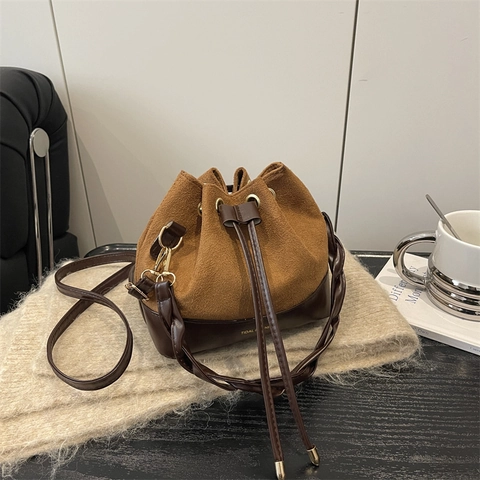 Borsa a Secchiello Patchwork Retrò Donna Manico Intrecciato Coulisse Borsa a Tracolla Moda Pendolare Pelle Scamosciata PU