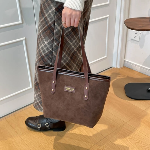 Minimalist PU Suede Tote Bag For Women Large Capacity Fashion Rivet Shoulder Handbag Vintage Casual Office Shopping Bag