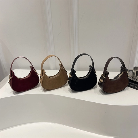 Minimalist Women Suede Hobo Bag Vintage Half Moon Shoulder Bag Small Crescent Handbag Retro Street Style Armpit Bag