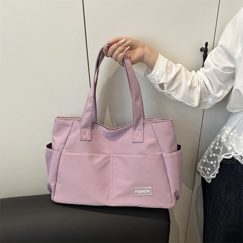 Grote Dames Nylon Tote Bag Lichtgewicht Meerdere Zakken Rits Woon-Werkverkeer Trendy Schoudertas Nieuw