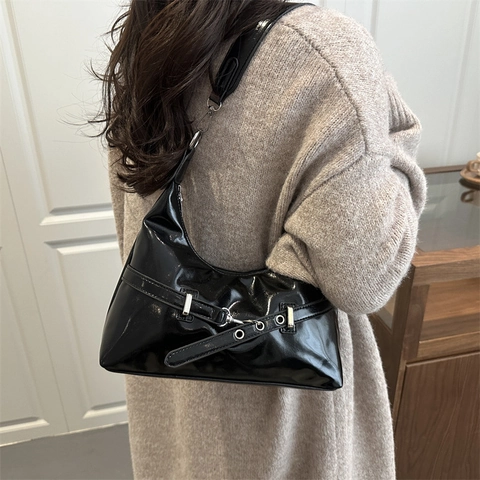 Women Shiny PU Leather Shoulder Bag Vintage Hobo Underarm Bag With Belt Buckle Metal Grommets Casual Tote Handbag For Daily