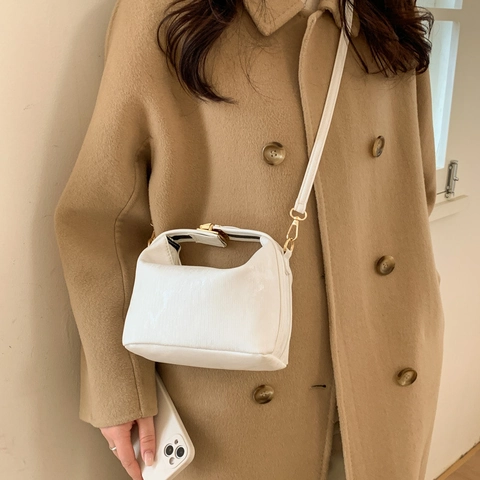 Women Retro Ribbed PU Leather Crossbody Bag Small Square Minimalist Shoulder Bag With Metal Lock Casual Solid Color Handbag