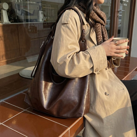 Ensemble de Sac Fourre-tout en Cuir PU à Grande Capacité pour Femmes Style Hobo Vintage avec Petite Pochette pour le Travail