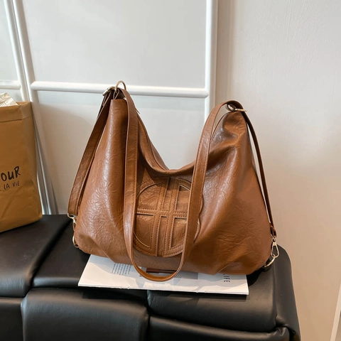 Large Capacity Vintage PU Leather Hobo Shoulder Bag For Women Urban Minimalist Solid Color Embossed Tote Bag Casual Commuter Handbag