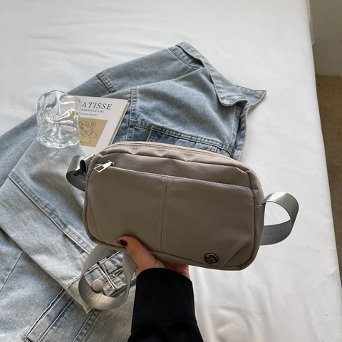 Women Lightweight Nylon Crossbody Bag Multi Pocket Horizontal Square Shoulder Bag Casual Small Phone Bag For Daily Travel