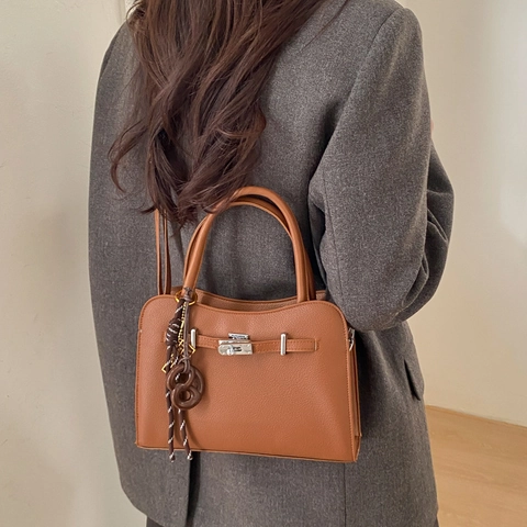Borsa a Mano da Donna Retrò in Pelle PU Trama Litchi Chiusura in Metallo Tracolla Grande Capacità Borsa a Spalla per Matrimonio Moda