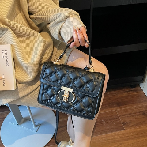 Damen Mode Gesteppte Diamant Gitter PU Leder Schultertasche Luxus T-Verschluss Handtasche Elegante Umhängetasche Für Den Alltag