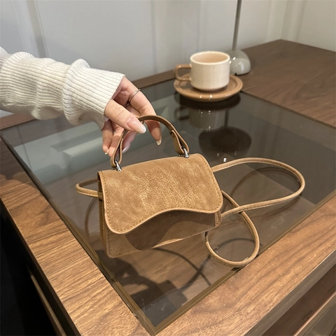 Mini Borsa A Tracolla Pelle PU Opaca Patta A Onda Retro Borsa A Mano Moda Versatile Quotidiana Borsa Spalla