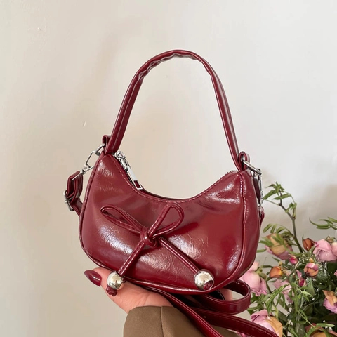 Bolso Bandolera Con Lazo De Cuero Charol PU Para Mujer Mini Bolso De Mano Media Luna Moderno Color Sólido