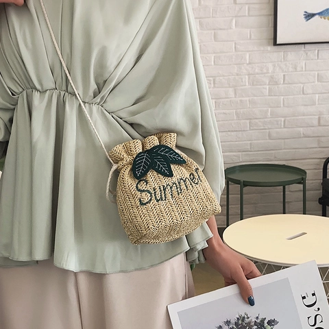 Strohgewebte Beuteltasche Sommer Stickerei Blatt Kordelzug Schulter Umhängetasche Klein Urlaub Strand Chic