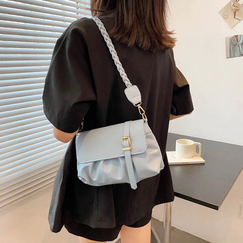 Women's Ruched Shoulder Bag Fashion PU Leather Crossbody Bag With Braided Strap Solid Color Flap Square Handbag For Daily Casual