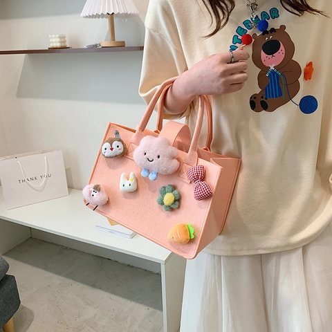 Cute Cartoon Felt Shoulder Bag For Kids Kawaii Plush Decoration Tote Handbag Birthday Party Favor Gift Bag For Toddlers