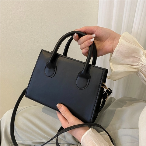 Bolso de Hombro Cuadrado Pequeño de Cuero PU para Mujer Bolso de Mano de Color Sólido Con Correa Ajustable Crossbody