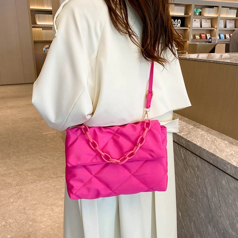 Borsa a Tracolla in Nylon Trapuntato da Donna Grande Capacità Motivo a Rombi Con Catena in Acrilico Moda di Strada Casual Tote