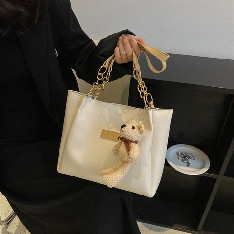 Women Fashion Tote Bag PU Leather Large Capacity Shoulder Handbag With Knitted Bear Charm Gold Chain Strap Trendy Commuting