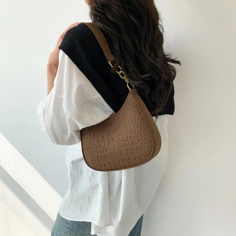 Vintage Croc Embossed Felt Fabric Hobo Underarm Bag For Women Minimalist Small Square Shoulder Bag With Metal Chain