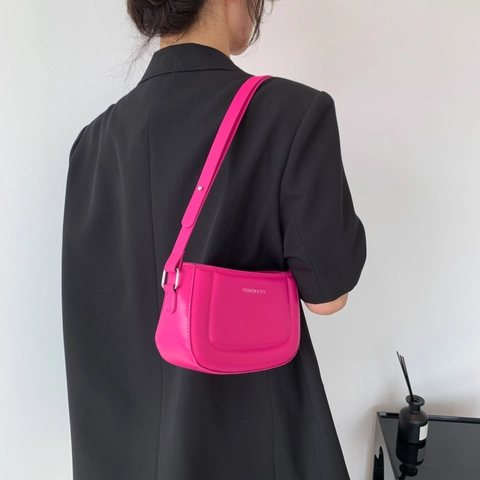 Sac Sous le Bras en Cuir PU Minimaliste Pour Femmes Sac à Épaule Couleur Unie Avec Bandoulière Réglable Sac Décontracté Pour le Quotidien