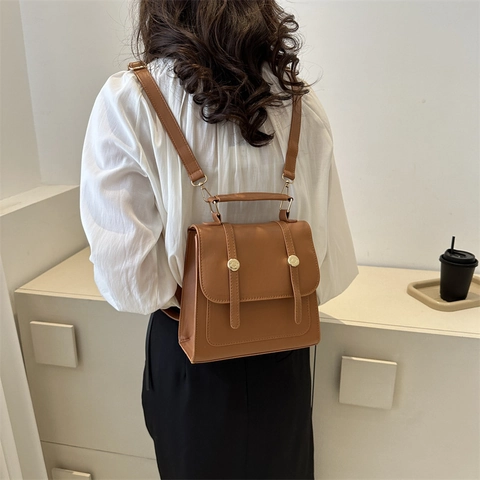 Damen Mini PU-Leder Rucksack Kleine Quadratische Tasche Mode Retro Klappe Handtasche Umhängetasche Goldene Schnalle Für Den Alltag