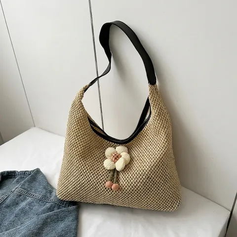 Borsa Tote In Paglia Intrecciata Con Tracolla In Pelle PU Ciondolo Floreale 3D Grande Capacità Borsa A Spalla Estiva Donna