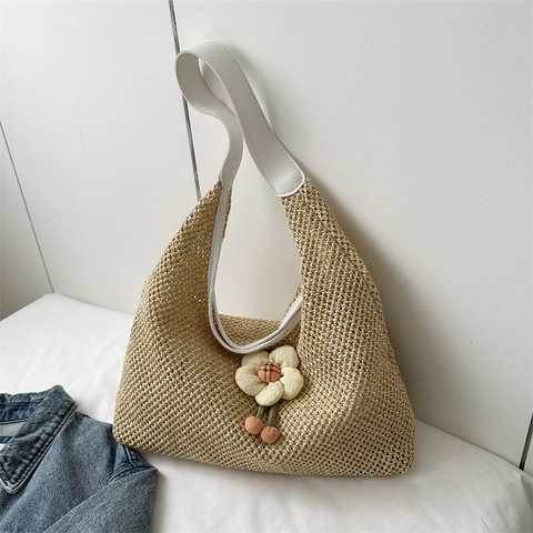 Borsa Tote In Paglia Intrecciata Con Tracolla In Pelle PU Ciondolo Floreale 3D Grande Capacità Borsa A Spalla Estiva Donna