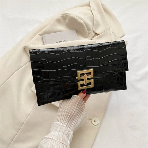 Fashion Women Envelope Clutch Bag Crocodile Pattern PU Leather Handbag Metal Buckle Trendy Minimalist Evening Party Bag