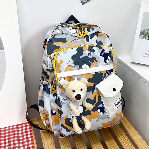 Modieuze Camouflage Rugzak Voor Dames Nylon Grote Capaciteit Schooltas Met Pluche Beer Hanger Dagelijks Casual Rugzak Voor Studenten