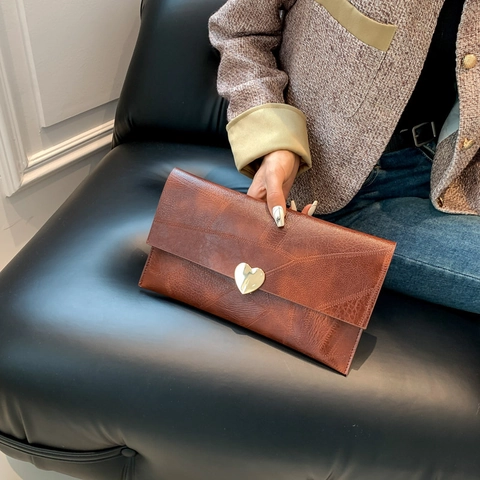 Women Vintage PU Leather Heart Metal Buckle Envelope Clutch Bag Fashion Gradient Stitching Square Handbag For Party Daily