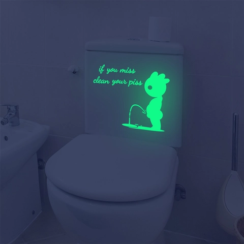 Glow In The Dark Funny Toilet Sticker Luminous PVC Peeing Boy Warning Decal Waterproof Creative Removable Bathroom Decor