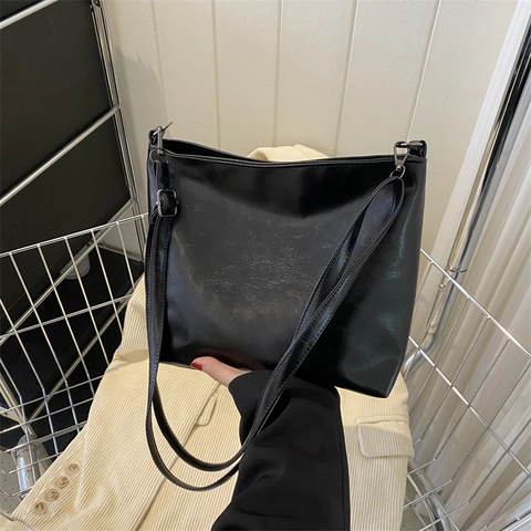 Borsa A Spalla Da Donna In Pelle PU Trendy Grande Capacità Borsa A Tracolla Per Uso Quotidiano Stile Minimalista Sottobraccio