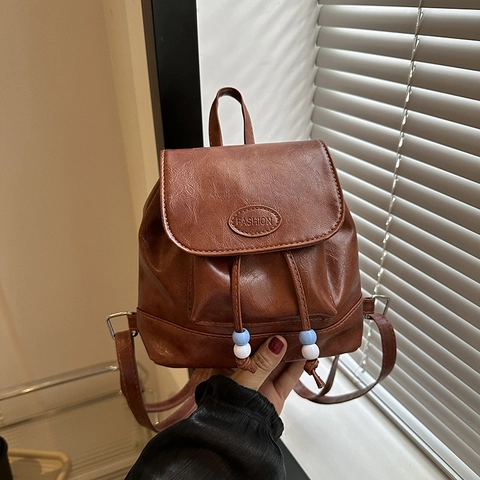 Mini Mochila de Cuero PU Vintage para Mujer Patchwork Cordón Solapa Moda Cuentas Bolso de Hombro Casual Mochila de Viaje para Mujer