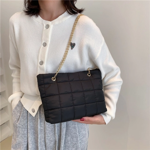 Bolso De Hombro Acolchado Para Mujer Algodón Acolchado Gran Capacidad Cadena Dorada Moda Bolso De Mano Puffy